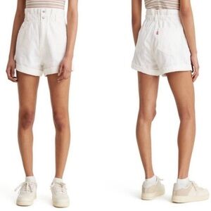 Levis High Rise Mom Jean Shorts White Size 26